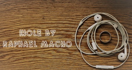 iHole by Raphael Macho (video download)