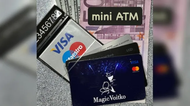 Mini ATM by Viktor Voitko